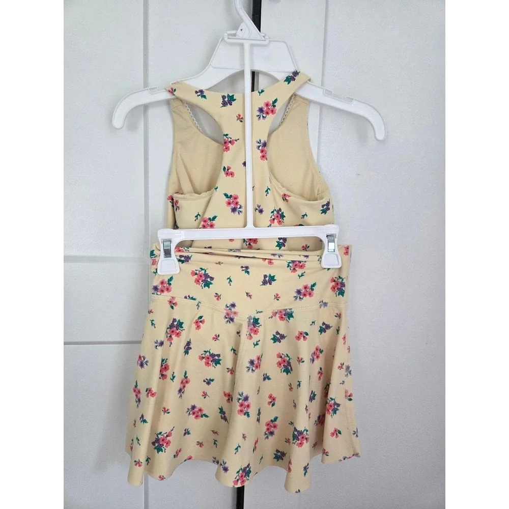 Old Navy Girls Floral 2 piece set Size M (7-8)